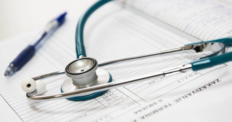 ¿Qué es un certificado médico oficial y dónde conseguir uno en Valencia?